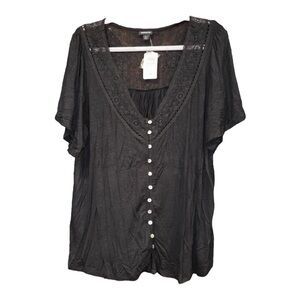 Torrid Knit V Neck Inset Tee Button Up in Deep Black Size 2   S 4